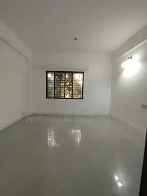গুলশান ২-এ ভালো মানের ৩ বেডরুমের আনফার্নিশড ফ্ল্যাট ভাড়া