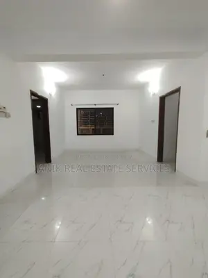 গুলশান ২-এ ভালো মানের ৩ বেডরুমের আনফার্নিশড ফ্ল্যাট ভাড়া