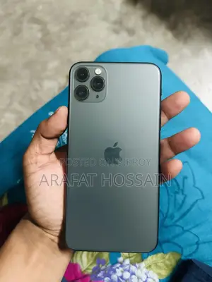 Apple iPhone 11 Pro Max I phone (Used)