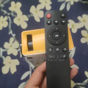 Mini Projector, 60-24 Inch.