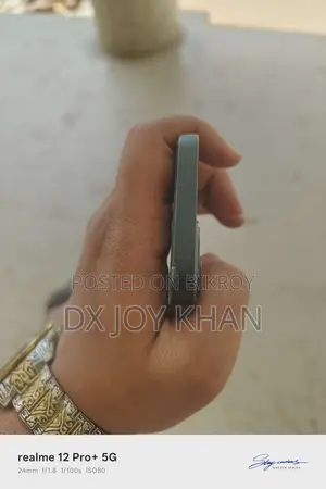 Apple iPhone 13 (Used)