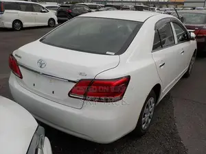 Toyota Premio F Package. 2020