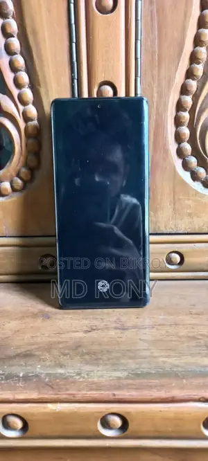 টেকনো ক্যামন ৩০এস (ব্যবহৃত)