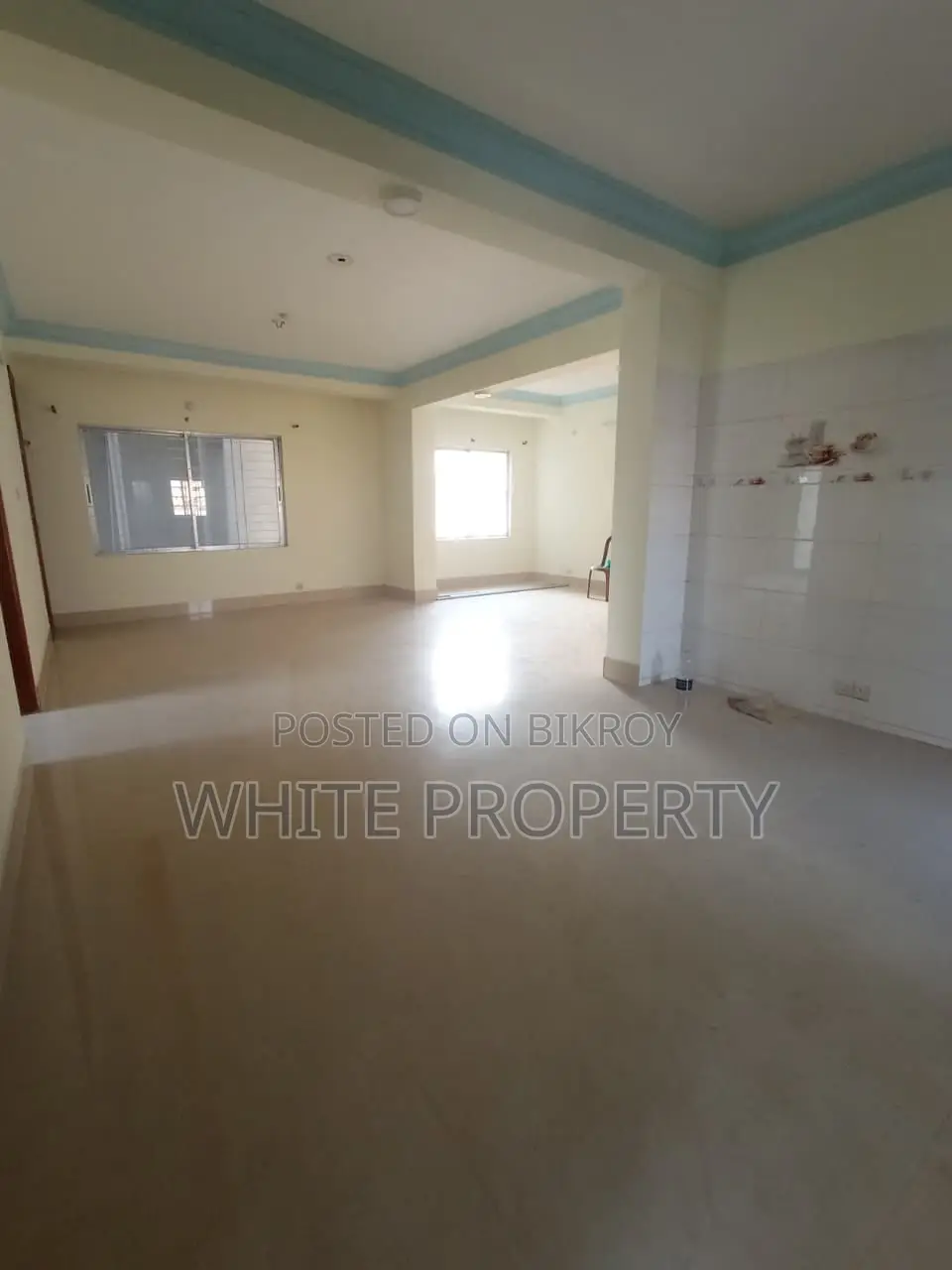 Middle Badda apartment sale