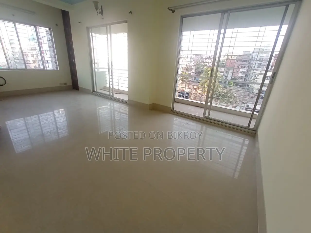 Middle Badda apartment sale