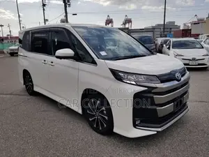 Toyota Noah S-Z 2022
