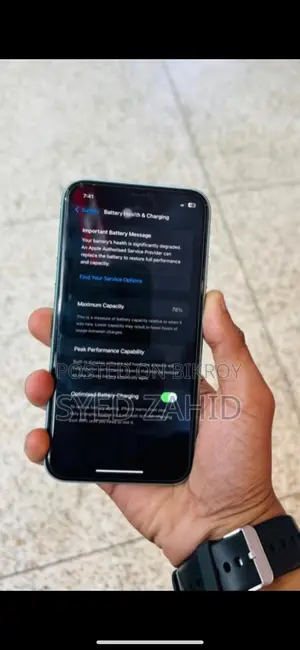 Apple iPhone 11 (Used)