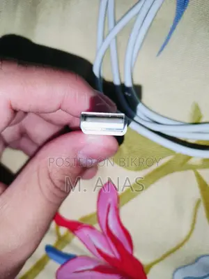 ৩০ পিন ডক ইউএসবি কেবল