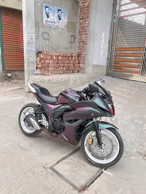 Suzuki Gixxer SF . 2023