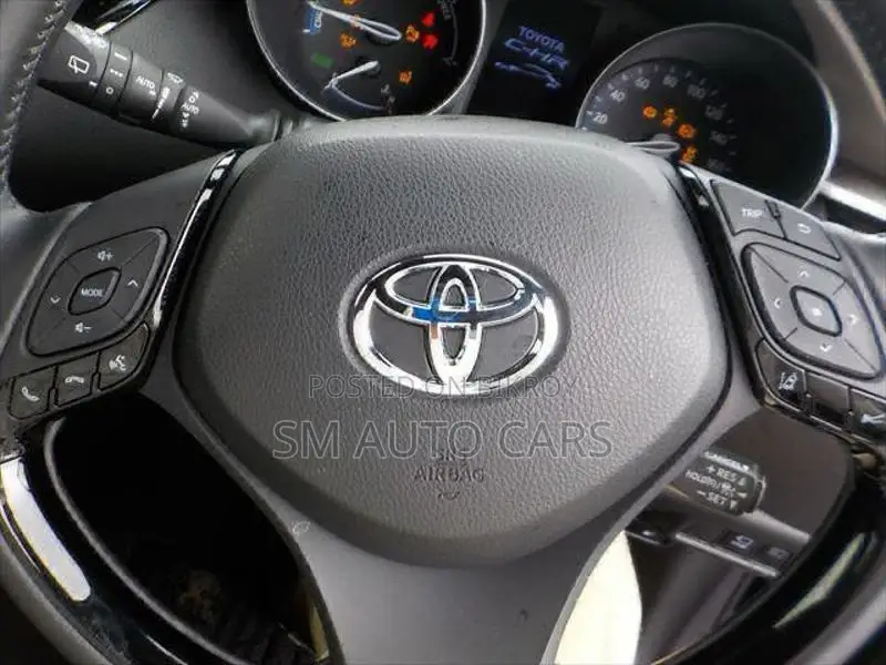 Toyota C-HR G Black 360 Camera 2020