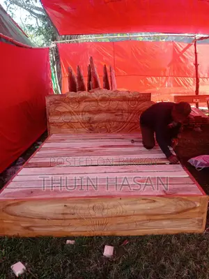 Box Bed