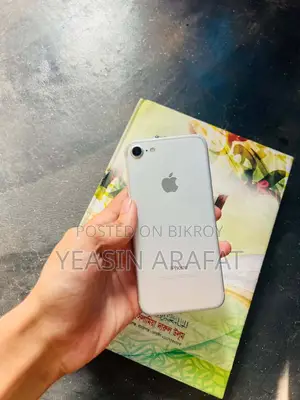 Apple iPhone 7 32 (Used)