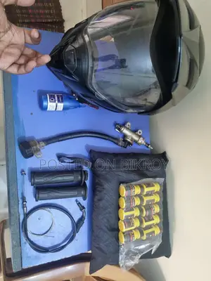 হেলমেট বা এক্সেসরিজ
