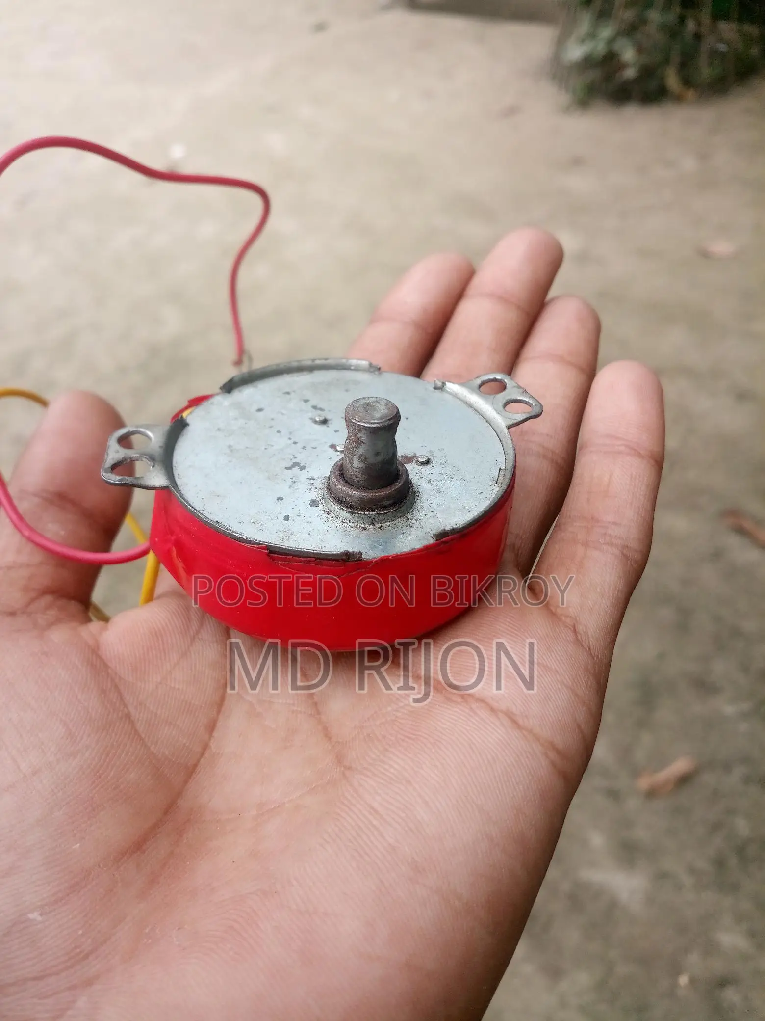 এসির মটর ২২০ এসি কারেন্ট দেয়