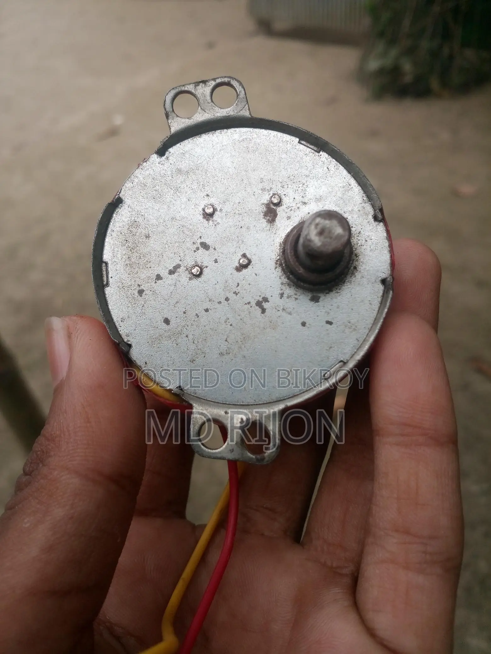 এসির মটর ২২০ এসি কারেন্ট দেয়