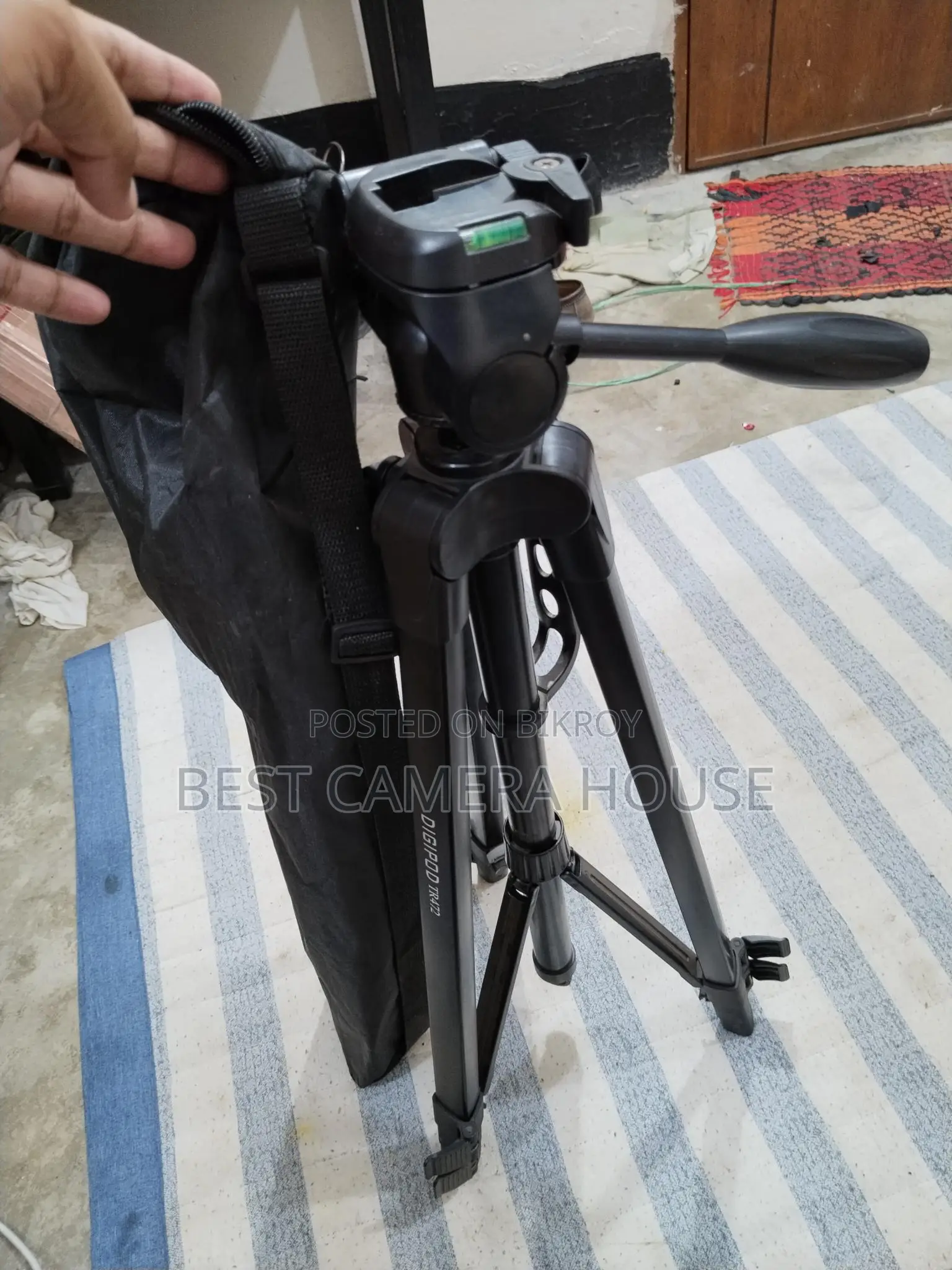 Tripod, 2500tk almost fixed