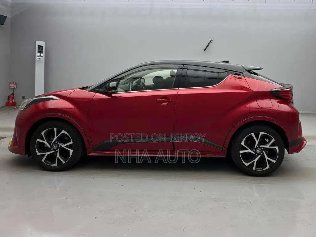 Toyota C-HR G LED 2021