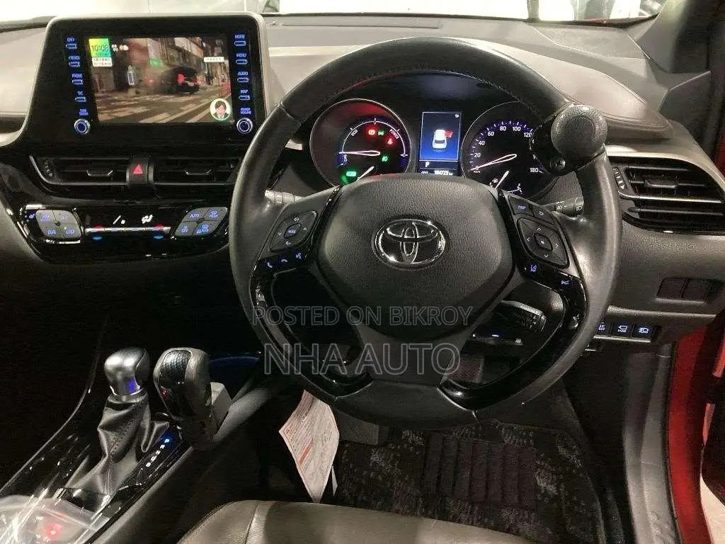 Toyota C-HR G LED 2021
