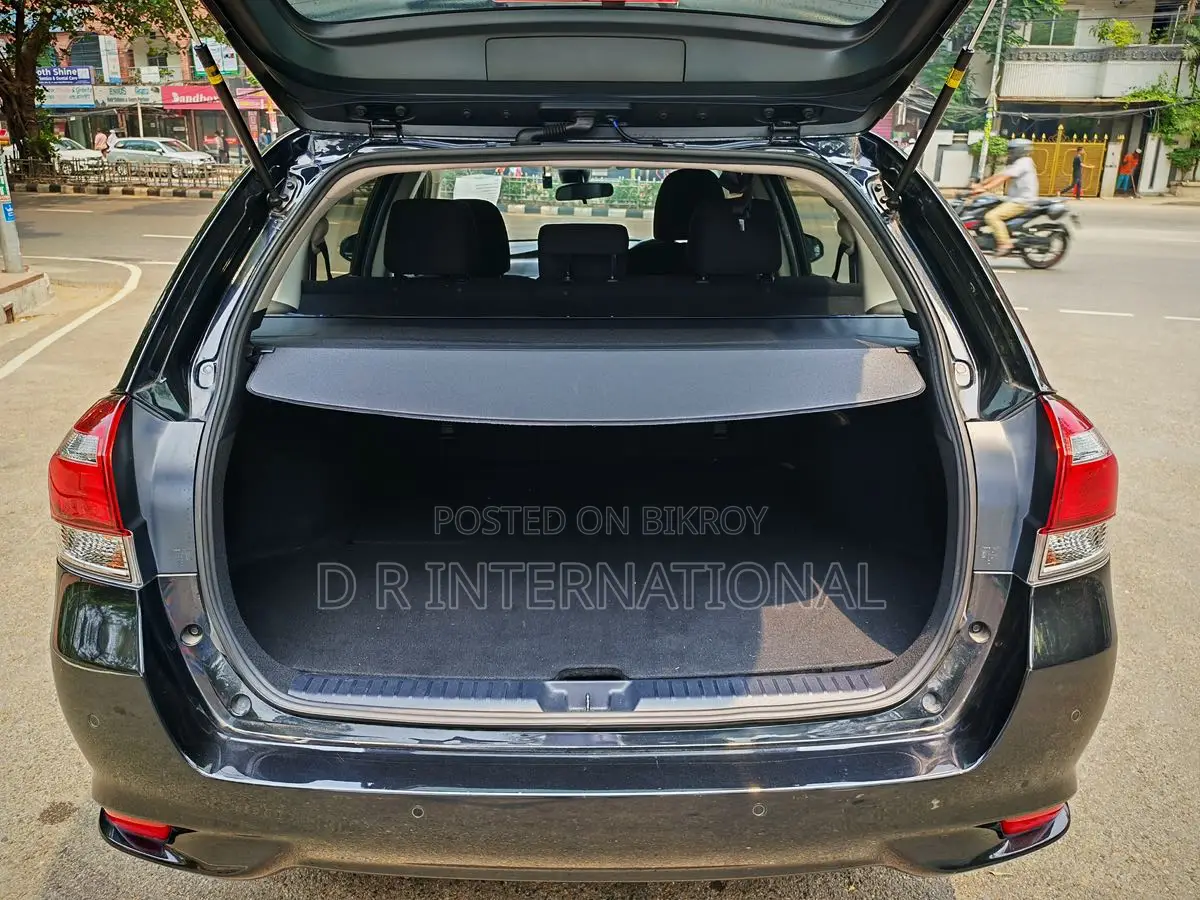 Toyota Fielder 2022