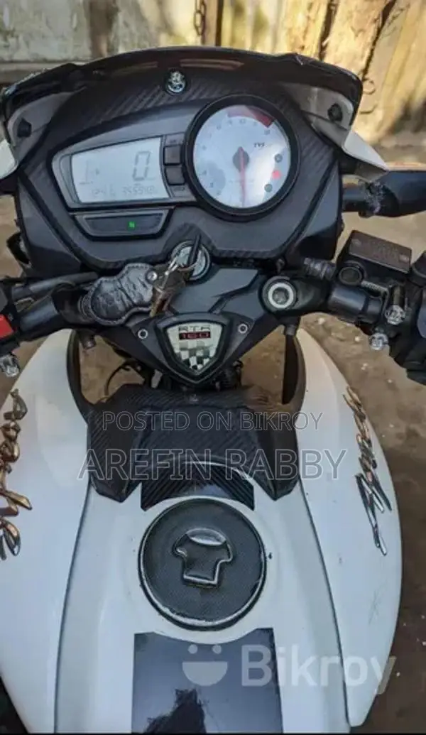 TVS Apache RTR 160 2v apane 2021