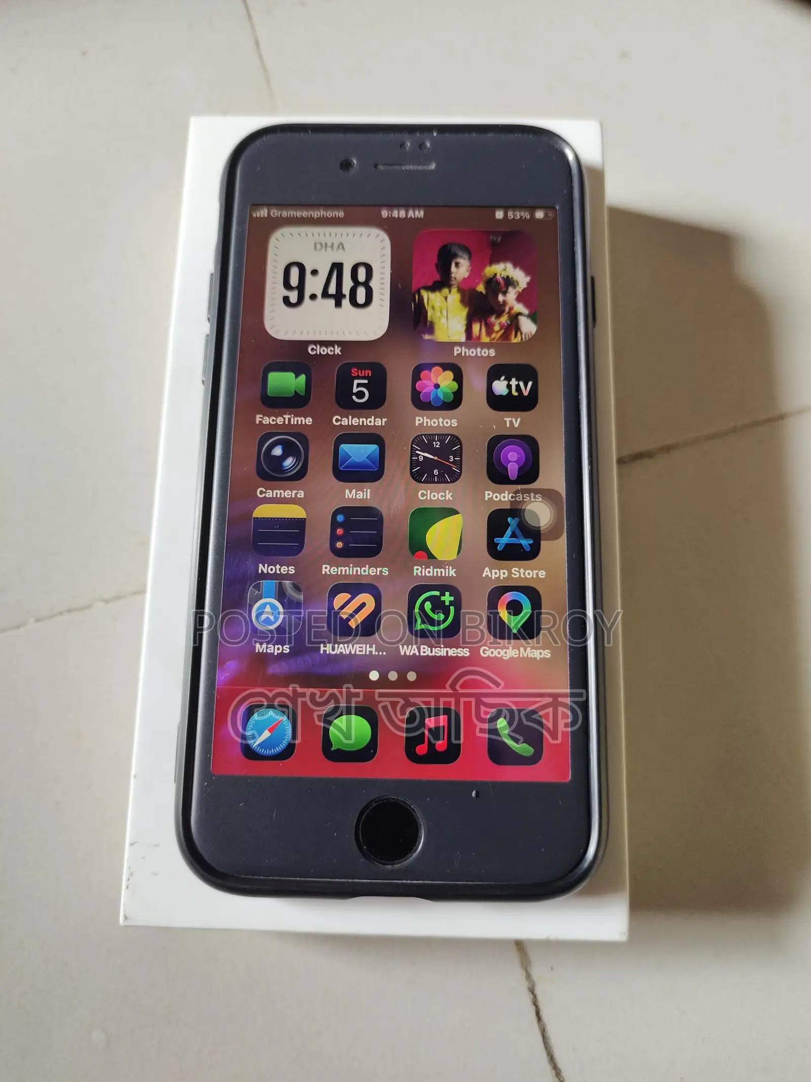 Apple iPhone SE 3rd Generation (Used)