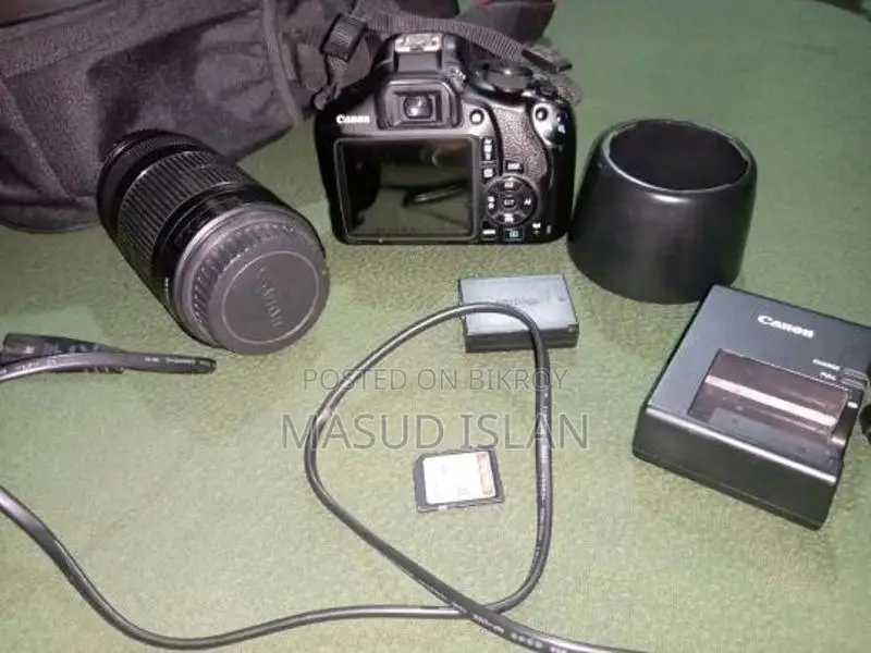 Canon 1300D