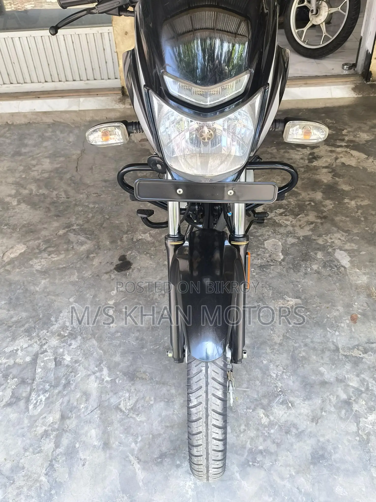 Bajaj Platina 100 2025
