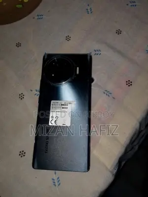 Tecno Spark 20 Pro+ . (Used)