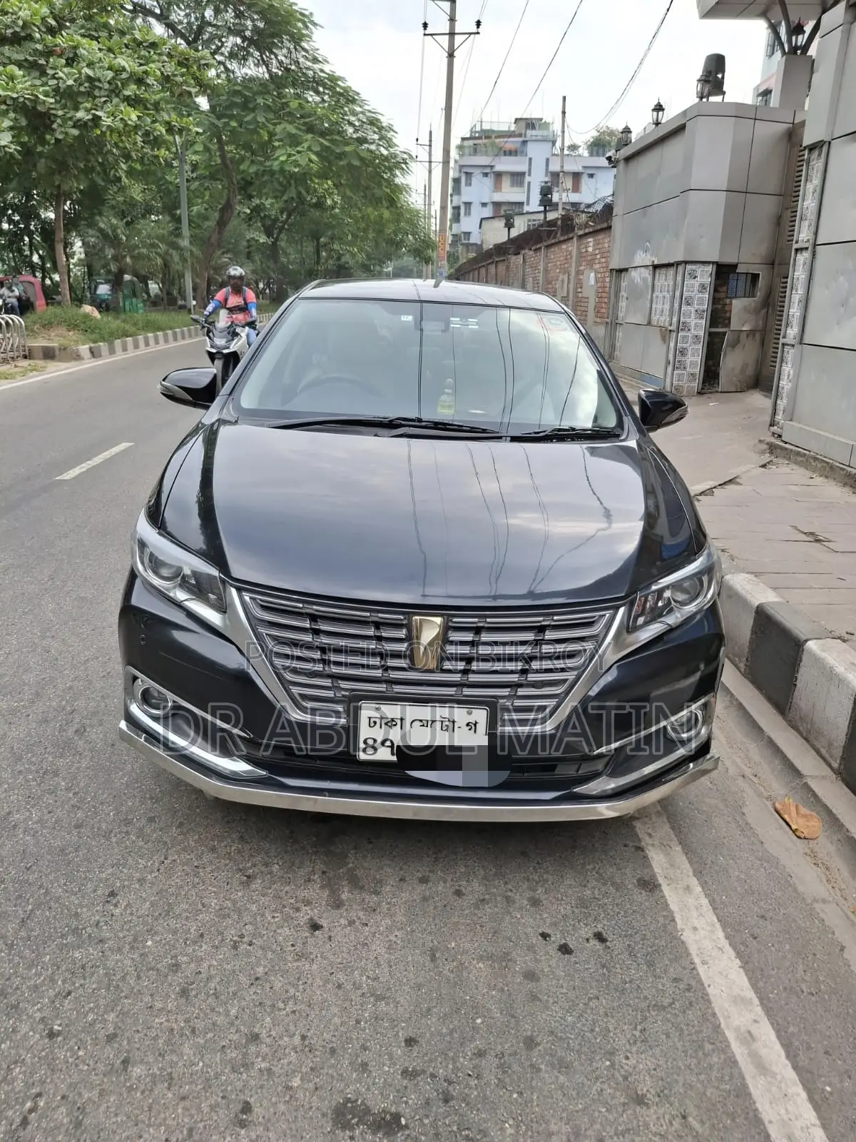 Toyota Premio F 2017
