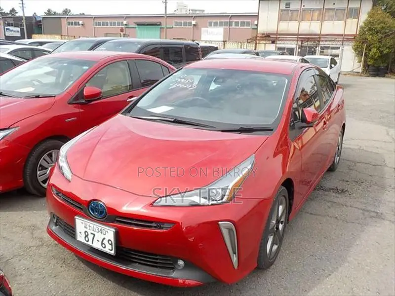 Toyota Prius S-T-S Pack. 2021