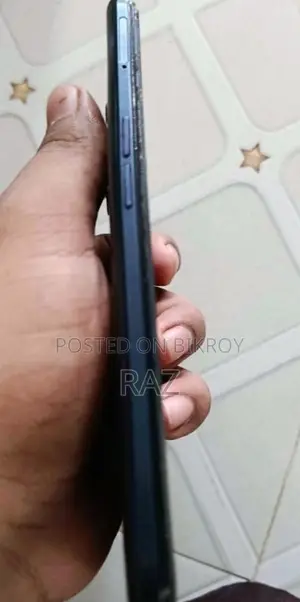 Realme 9 (Used)