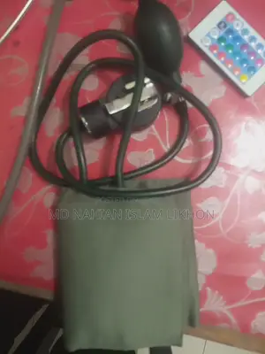 ব্লাড প্রেশার মেশিন