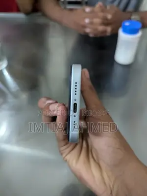 Apple iPhone 15 128 GB Blue