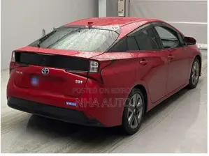 Toyota Prius A TOURING SELECTION 2021