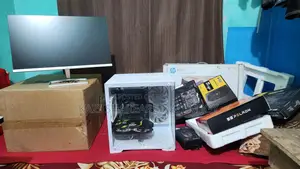 পিসি ফুল ফ্রেশ। মাত্র ৫ মাস ব্যবহৃত। ওয়ারেন্টি এখনো আছে