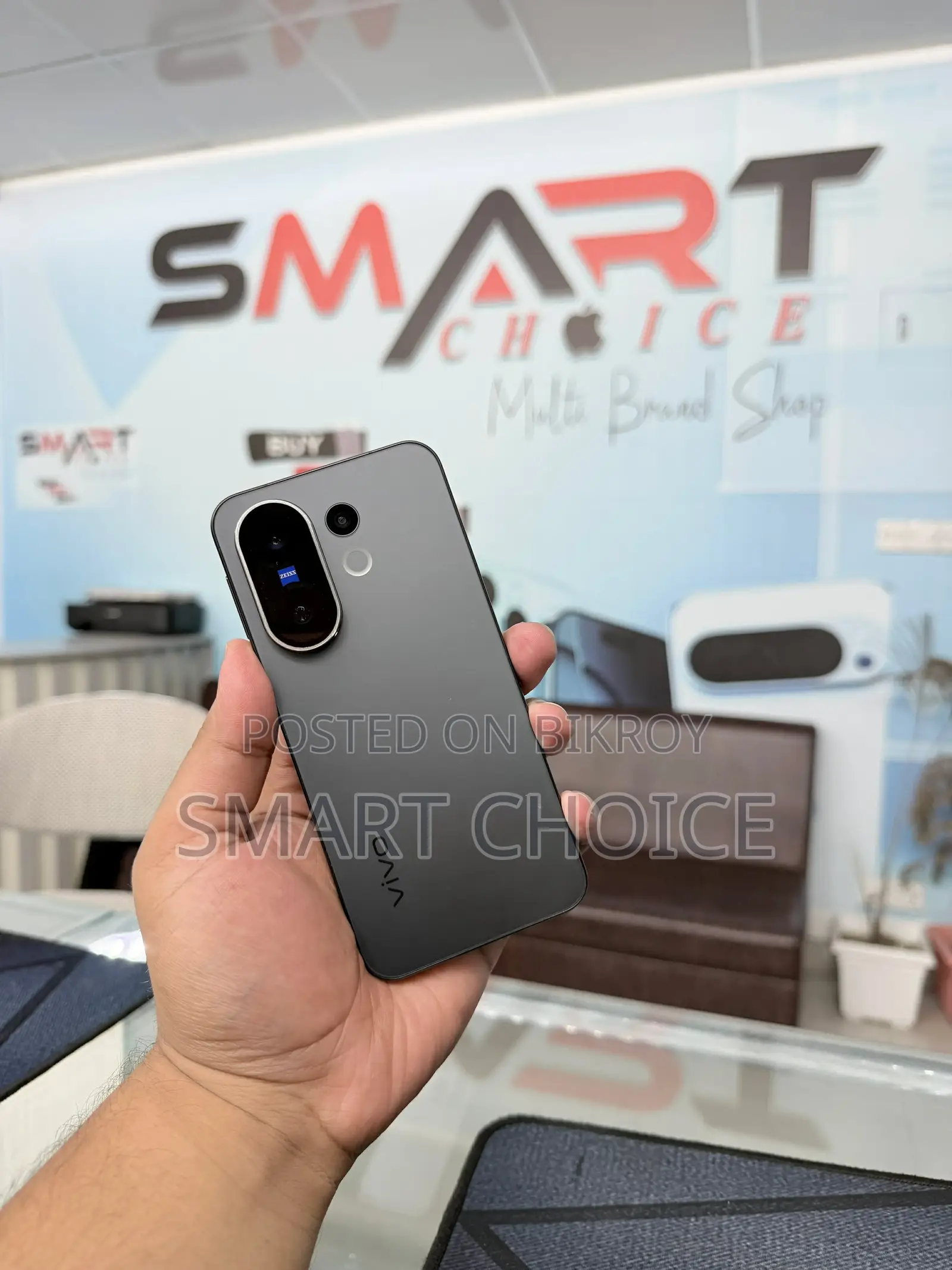 Vivo X200 FE 12 256 (Used)