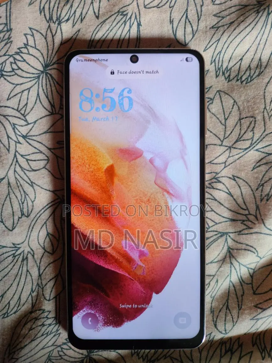 Samsung Galaxy S21 (Used)