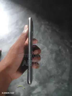 Realme 8 8-128 (Used)