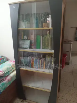 Bookshelf from Otobi