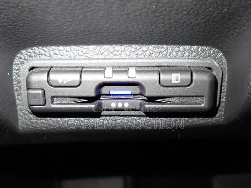 Honda Vezel Hybrid X package 2021