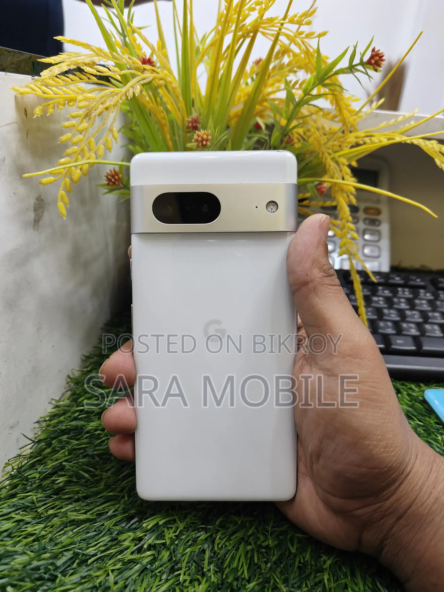Google Pixel 7 . (Used)