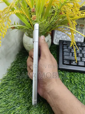 Google Pixel 7 . (Used)