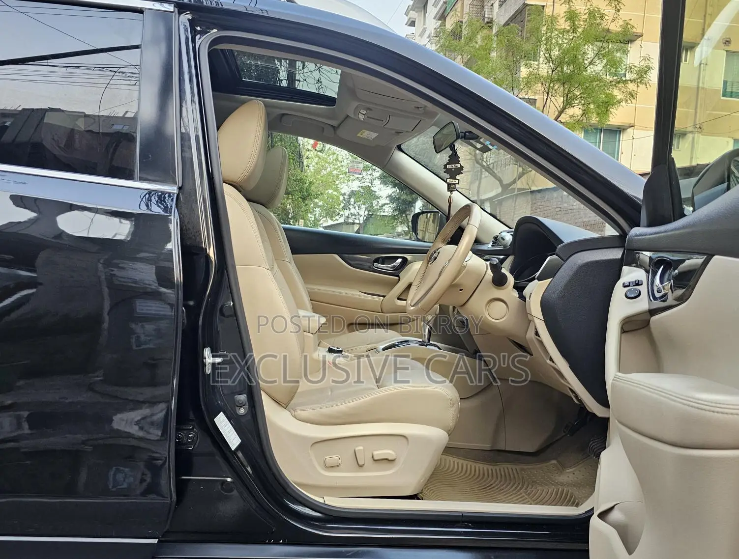 Nissan X-Trail Sunroof 7 set 2017