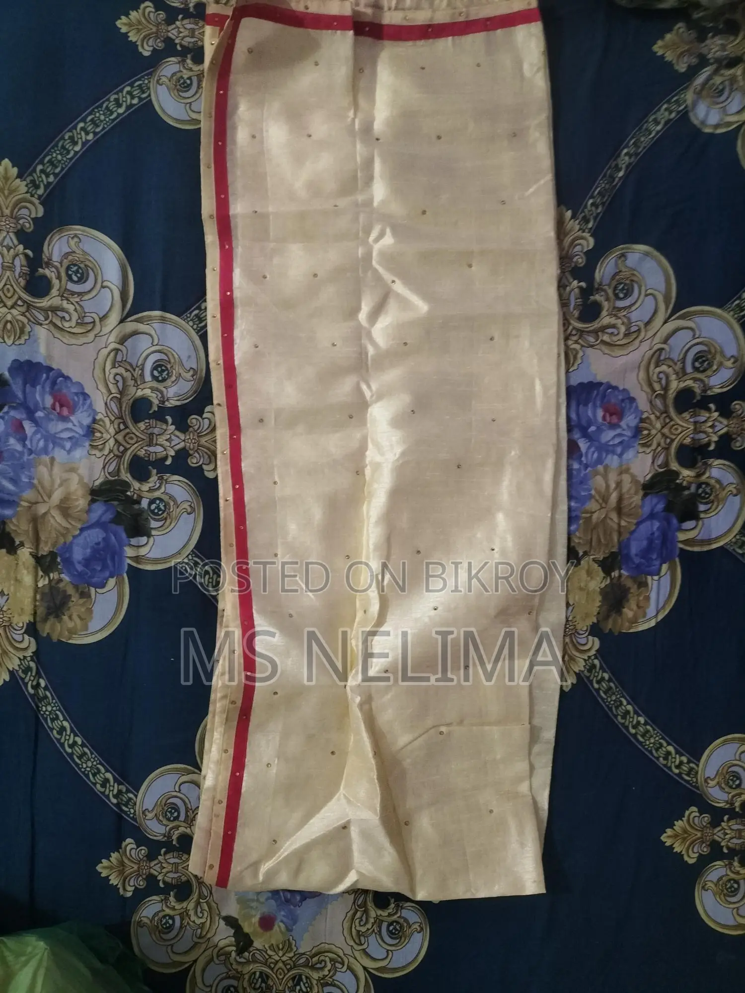 কাজকরা লেহেঙ্গা সাইজ মিডিয়াম