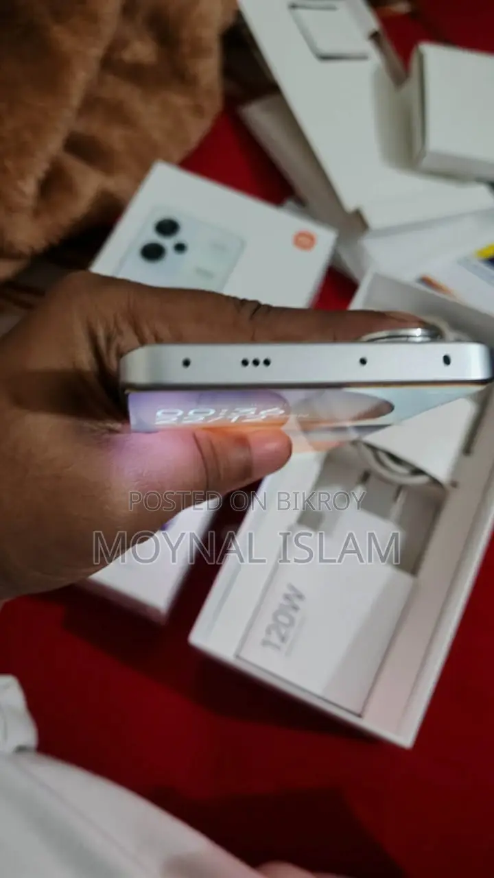 Xiaomi Redmi Note 13 Pro Plus (Used)