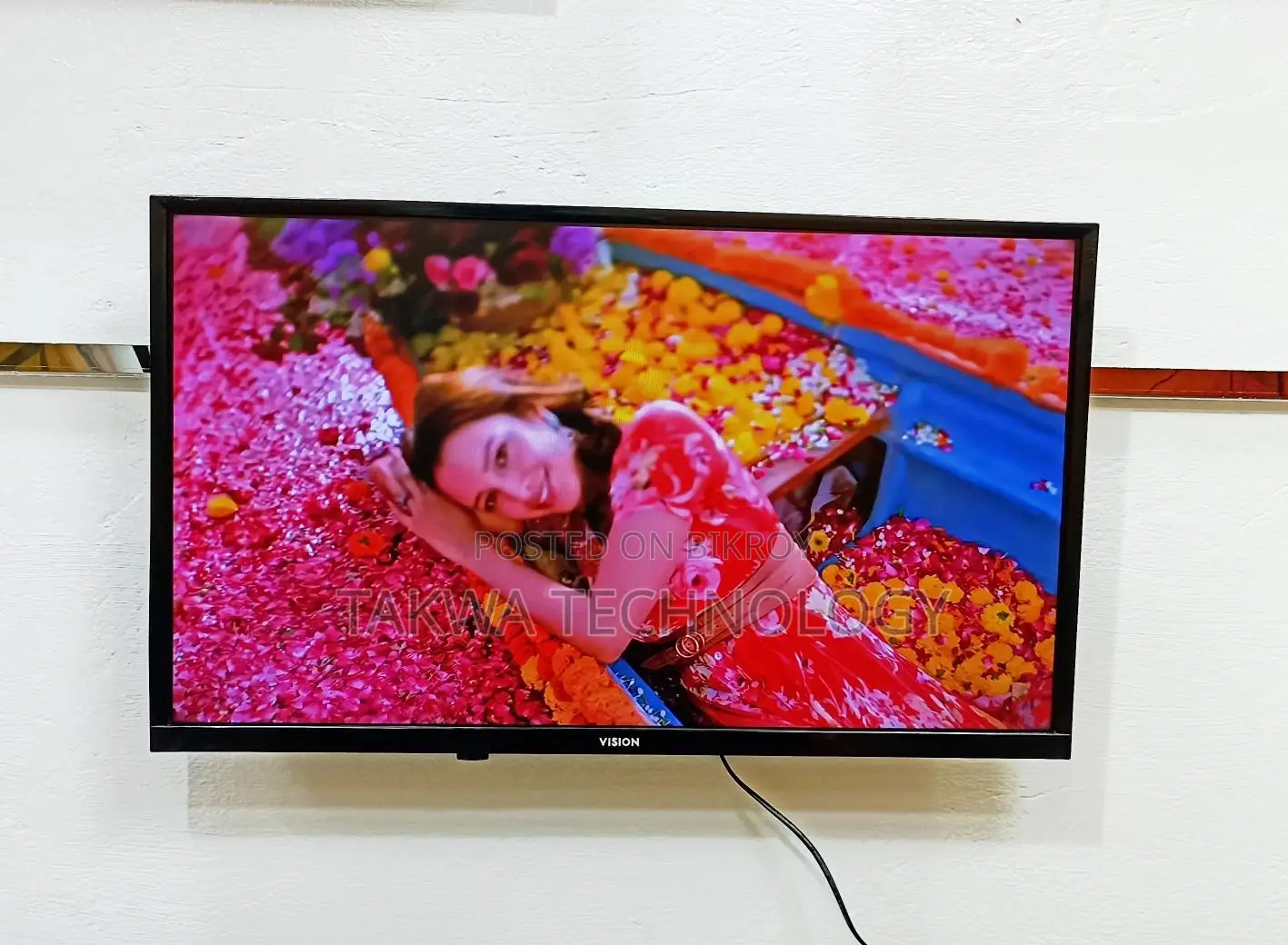 Vision-32" Inch Smart TV Original 4K Support