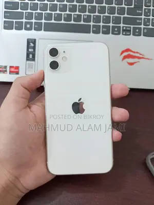 Apple iPhone 11 128GB (Used)
