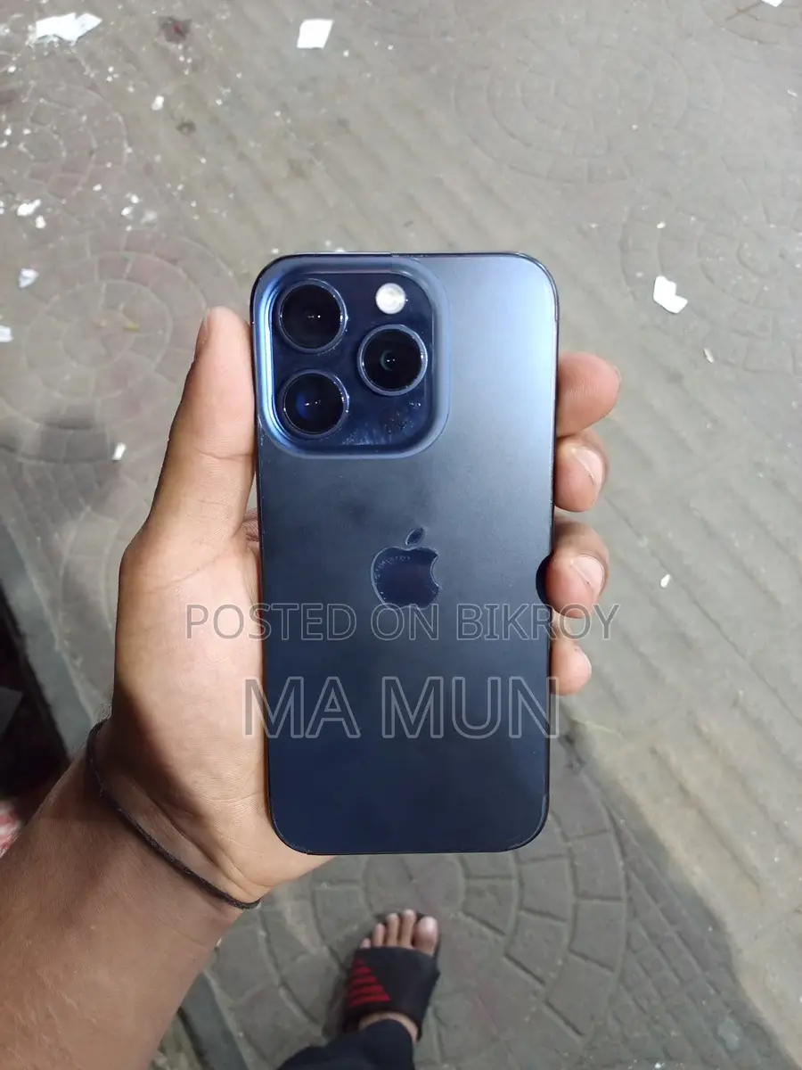 Apple iPhone 15 Pro (Used)