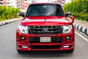 Mitsubishi Pajero V93 2008
