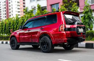 Mitsubishi Pajero V93 2008